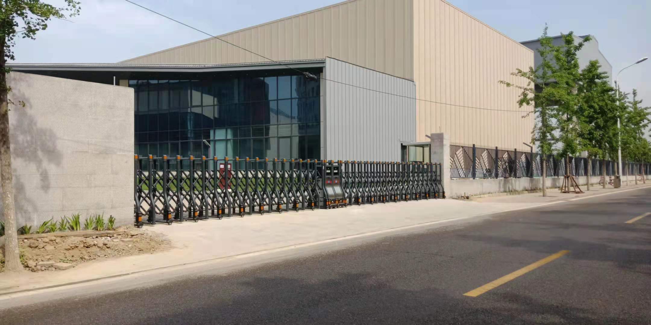 英龍 電動門 伸縮門 英龍 電動門 伸縮門